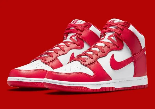 AUTHENTIC NIKE DUNK HIGH Retro Championship White Red DB...