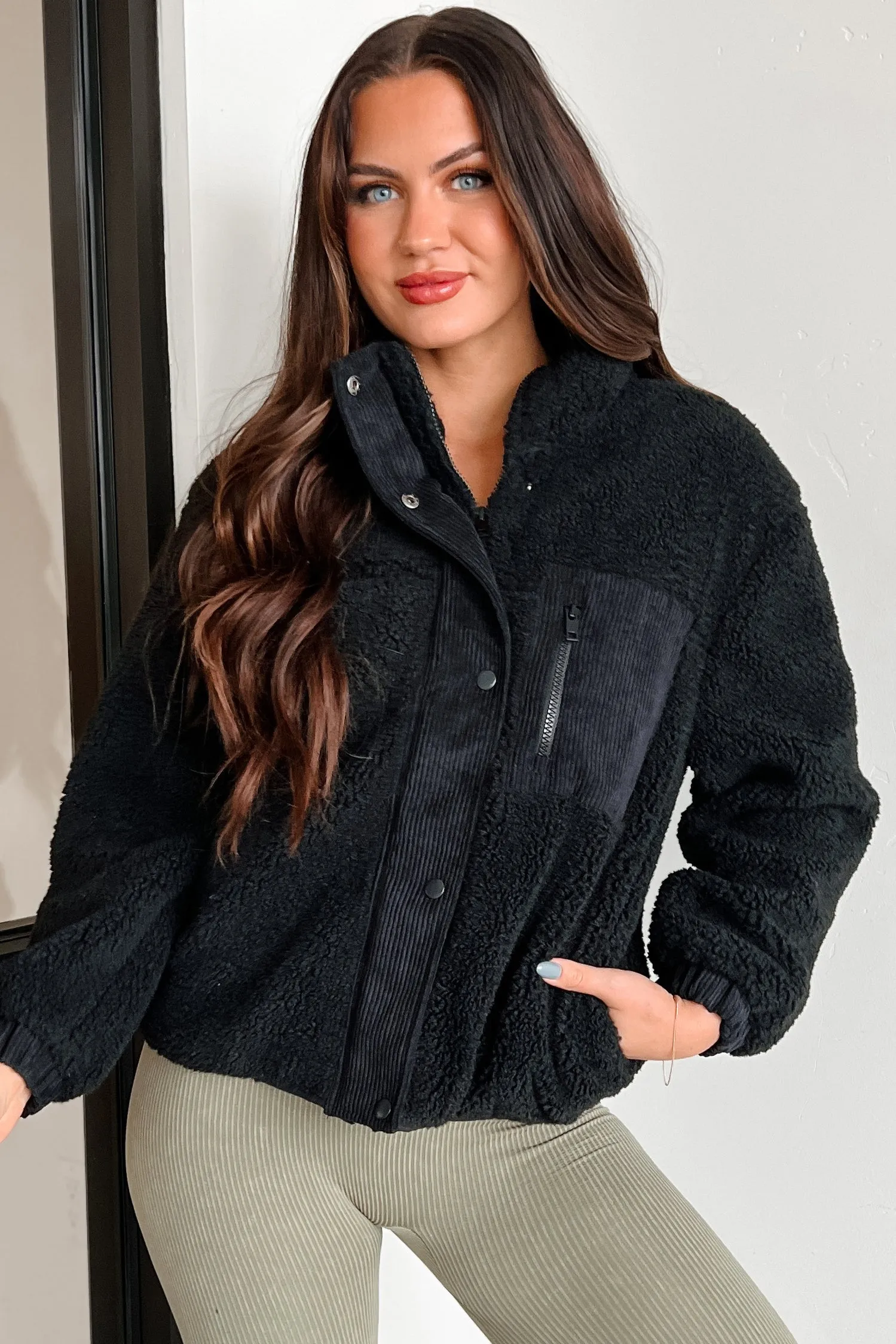 DOORBUSTER Breezy Nights Sherpa Jacket (Black)