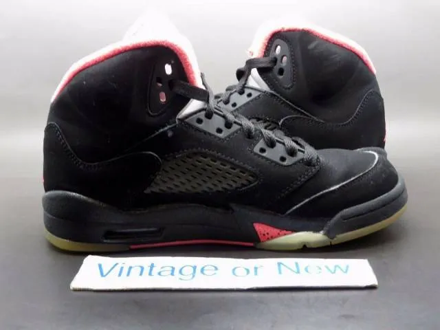 Girls' Nike Air Jordan V 5 Black Alarming Pink Retro GS ...