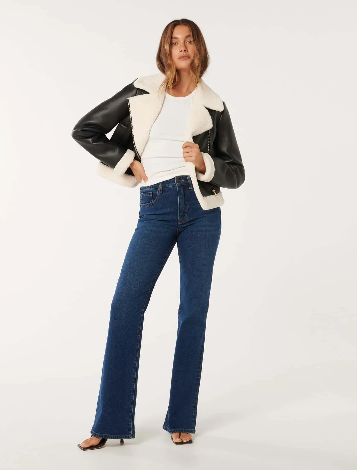 Kira Relaxed Flare Jeans