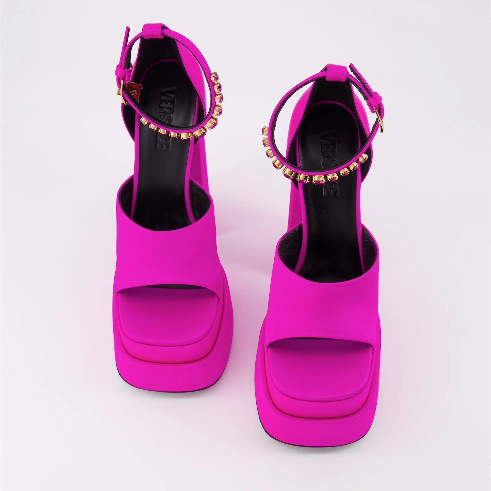 Medusa Aevitas Platform Sandals