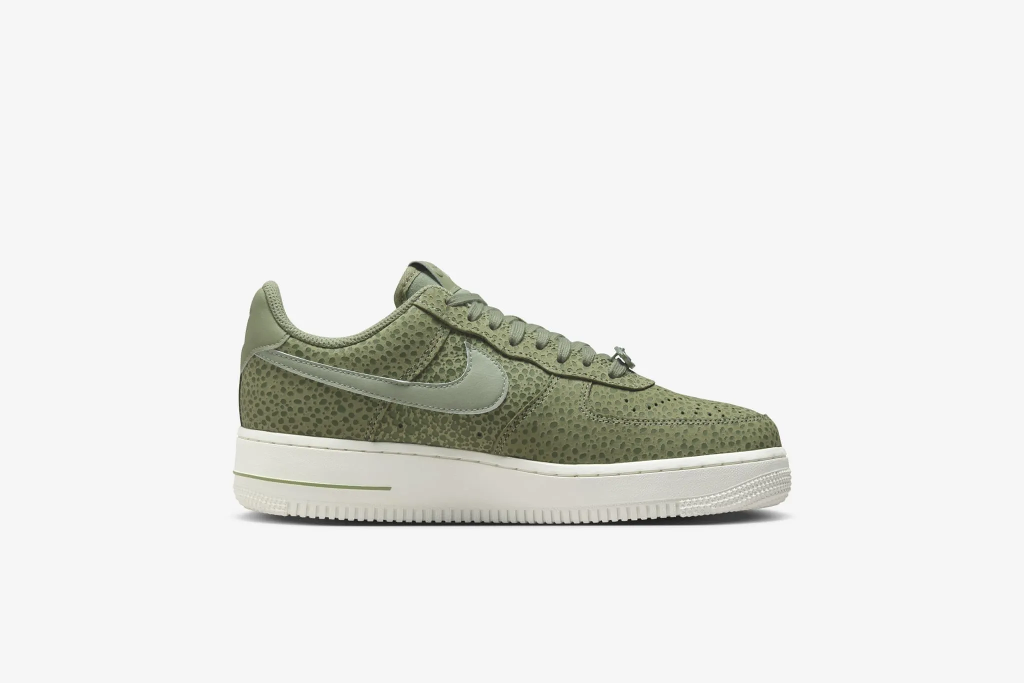 Nike Air Force 1 '07 PRM W - Sesame / Oil Green / Light Bone