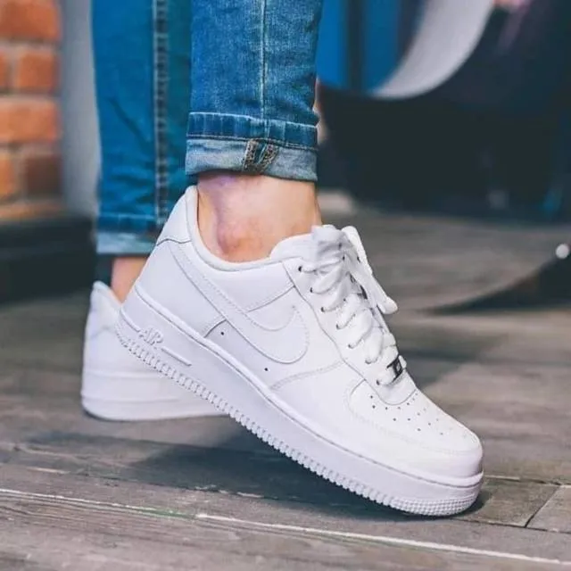 Nike Air Force 1 White