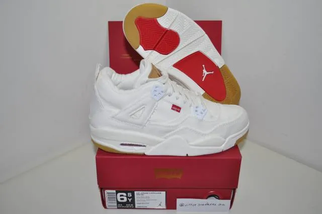 Nike air jordan 4 Retro White X Levi's GS 6.5 US 6 UK 39 EU