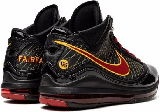 Nike Air Max LeBron 7 PE 