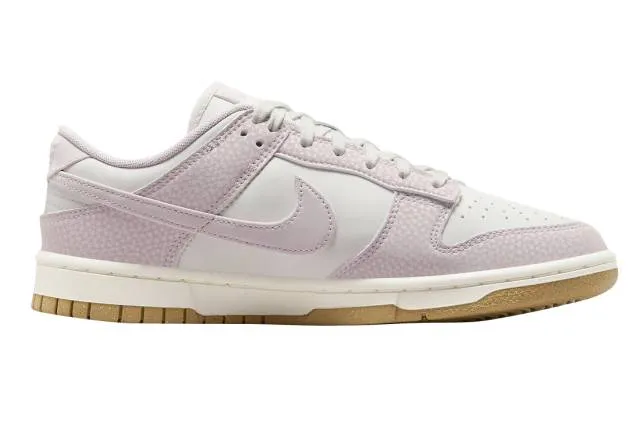 Nike dunk low next nature platinum violet