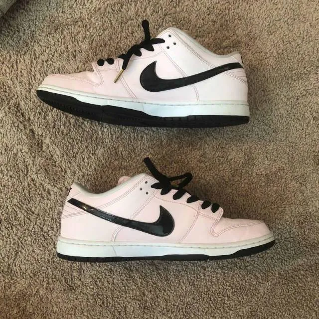 Nike SB Dunk Low Pink Box