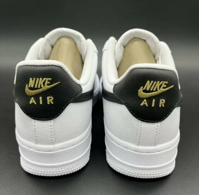 Nike WMNS Air Force 1 07 Essential White Black