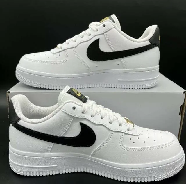 Nike WMNS Air Force 1 07 Essential White Black