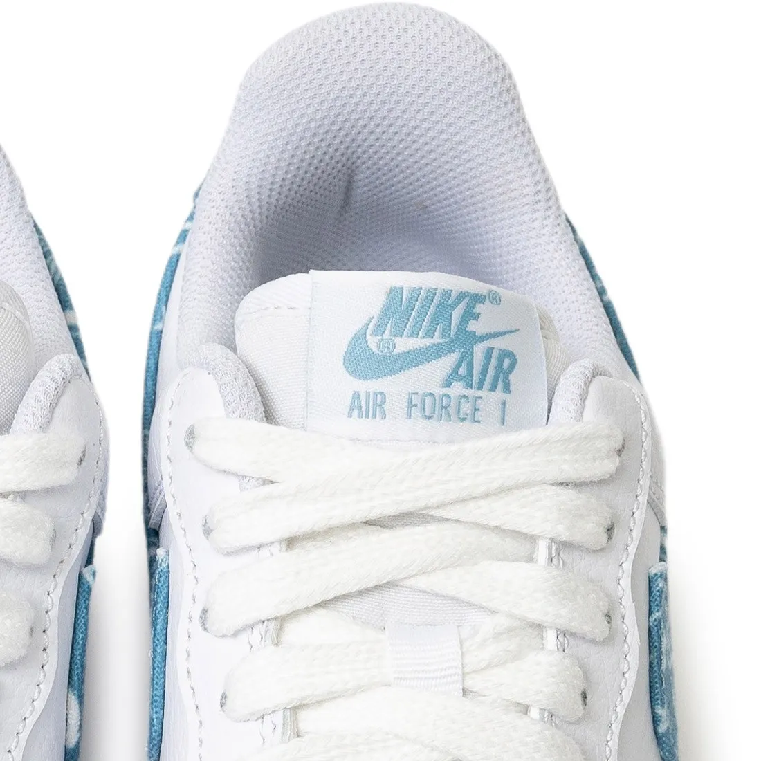 Nike Women Air Force 1 07 Essential (white / worn blue-white-white)