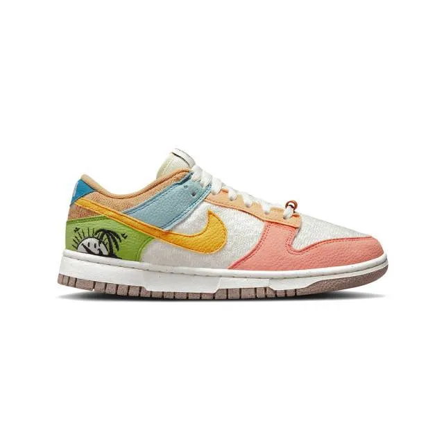 Nike women's dunk low retro se (sun club multi-color/ sail/ sanded gold/ light madder root/ white) s