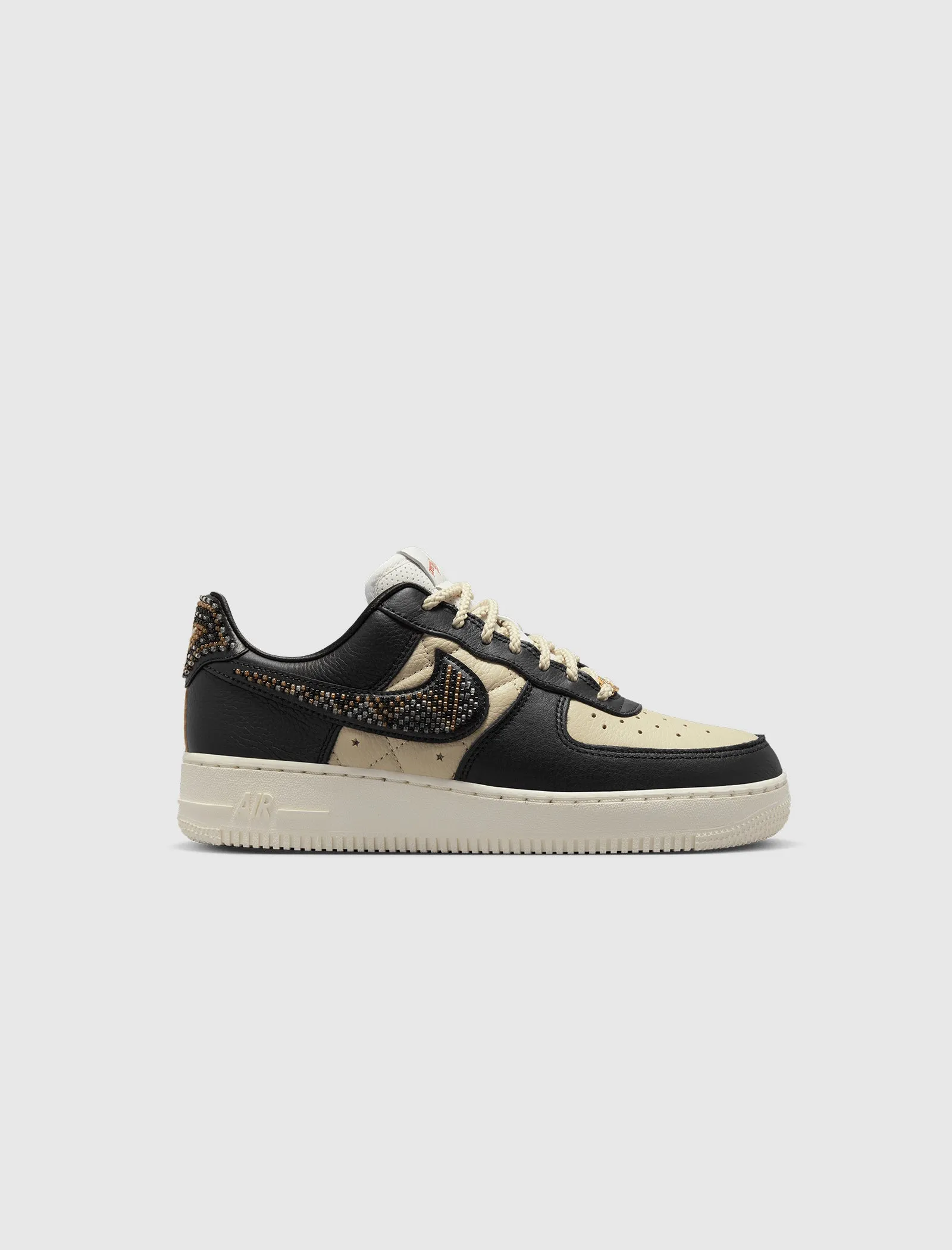 NIKE WOMEN'S PREMIUM GOODS X AIR FORCE 1 LOW   BLACK