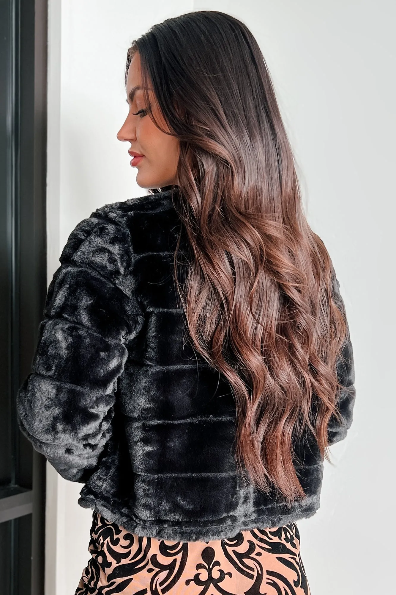 Notoriously Extra Faux Fur Jacket (Black)