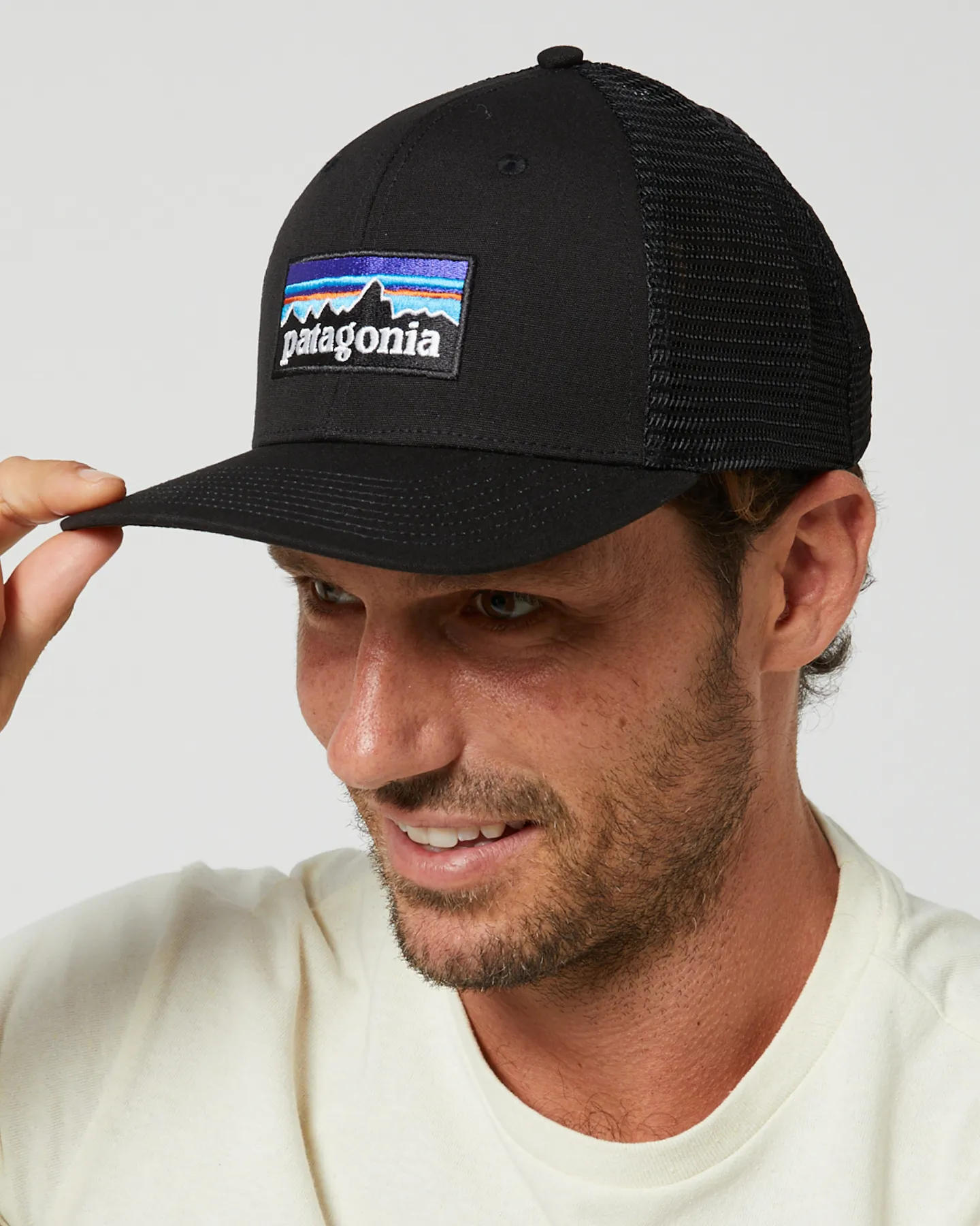 Patagonia P6 Logo Lopro Trucker Hat - Black | SurfStitch