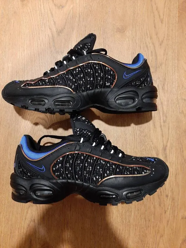 Supreme x Nike Air Max Tailwind 4 Black Hyper Cobalt