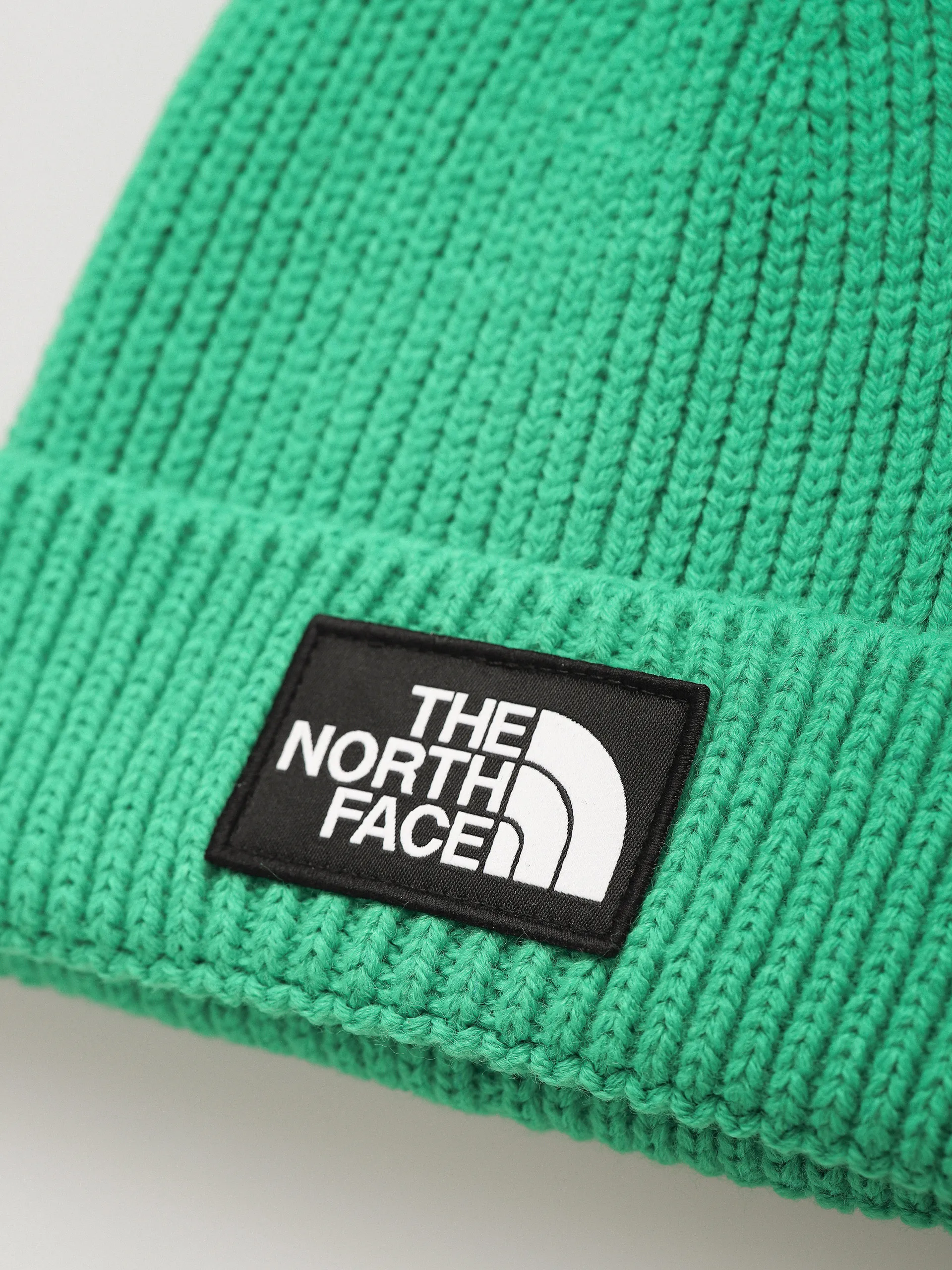 The North Face Tnf Logo Box Cuffed Beanie (optic emerald)