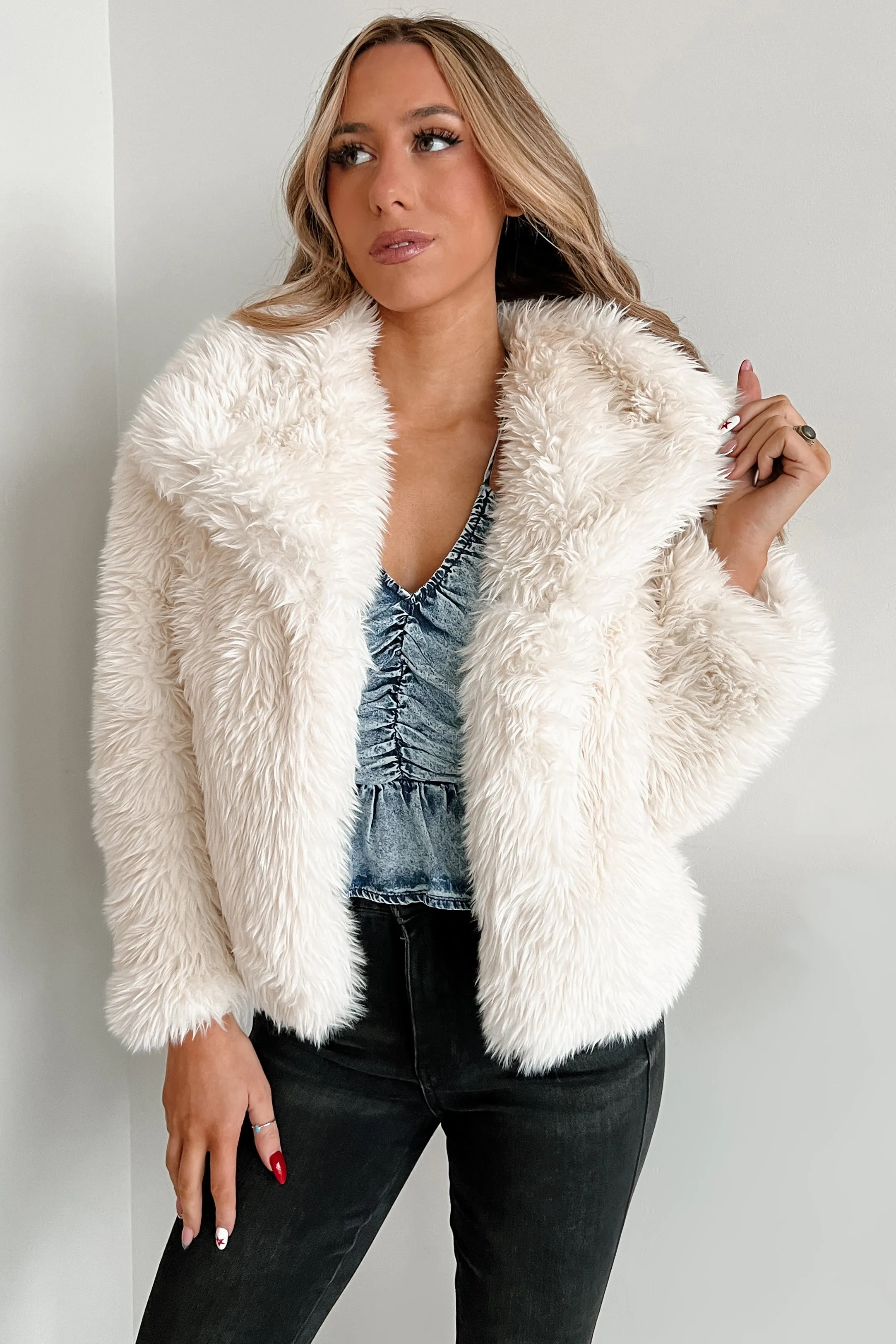 The Plush Life Faux Fur Jacket (Ivory)