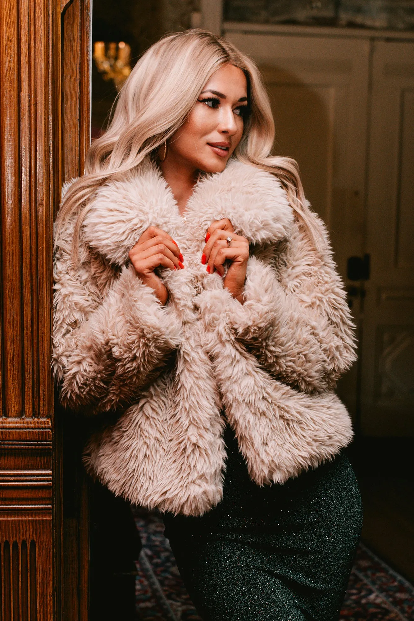 The Plush Life Faux Fur Jacket (Light Tan)