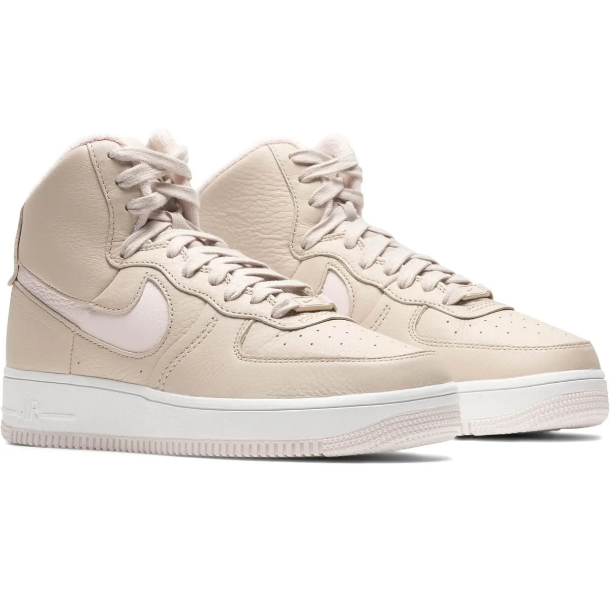 WOMEN'S NIKE AIR FORCE 1 SCULPT [DC3590-103] | Bodega