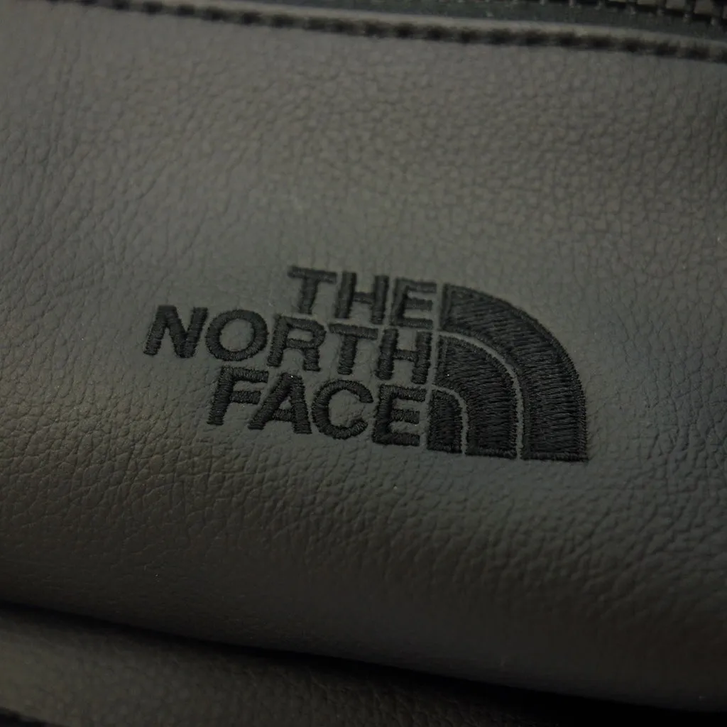 極美品◆ザ ノースフェイス デザート バークレー ミニミニ リュック NM82275 黒系 THE NORTH FACE【AFE10】